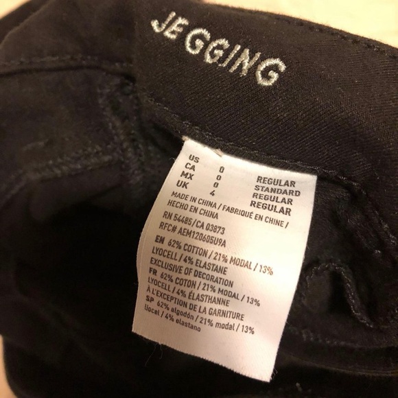 American Eagle Jeggings - Picture 2 of 3